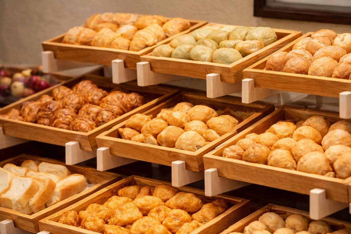 Breakfast - Buffet with a wide selection of dishes